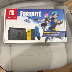 Original Fortnite Switch Bundle
