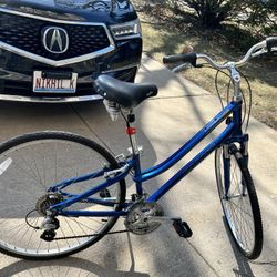 Giant Cypress Ladies Bike 