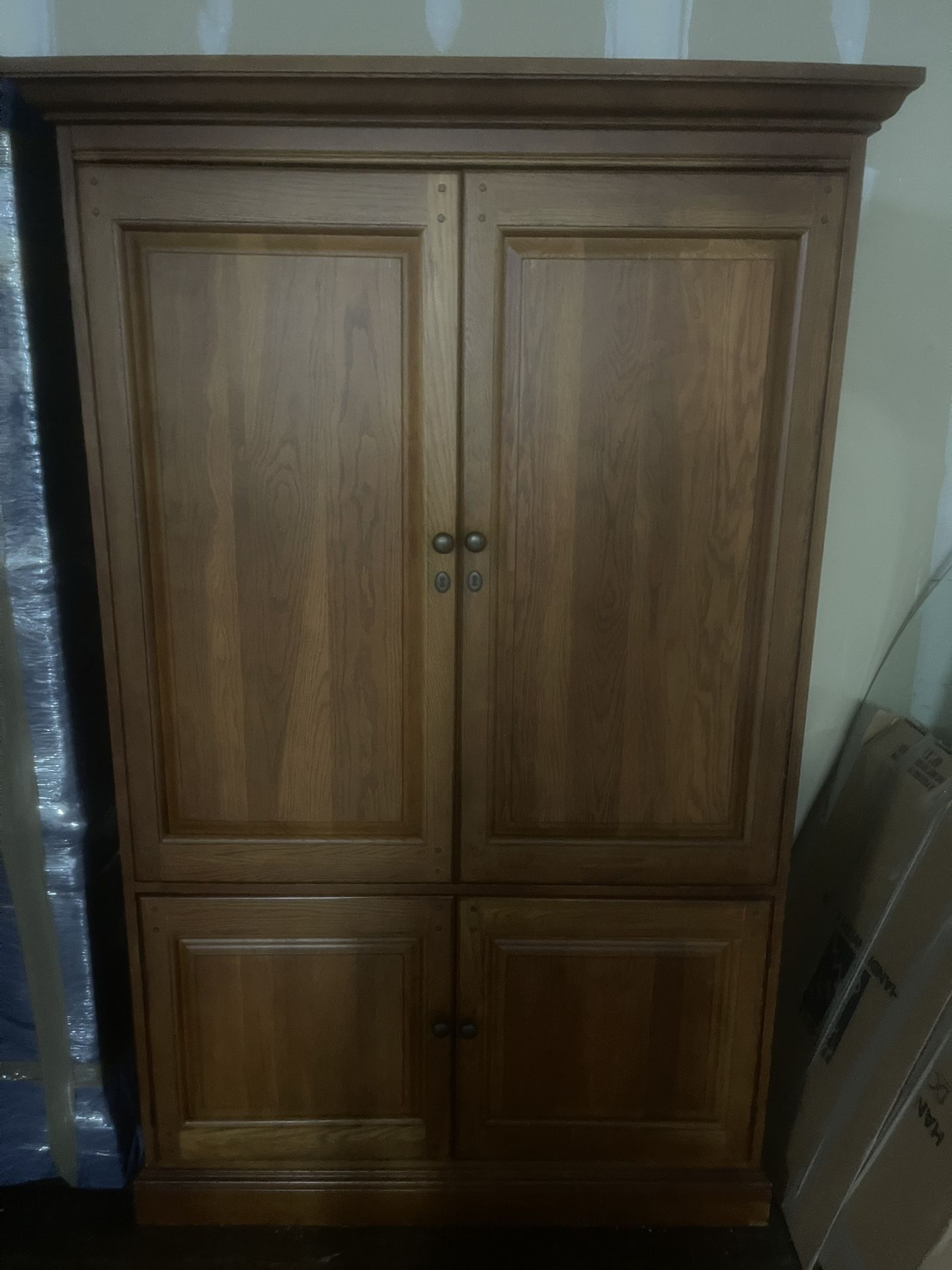 Wooden Bar Cabinet
