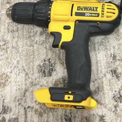 DEWALT Drill 20 Volts. Tool Only