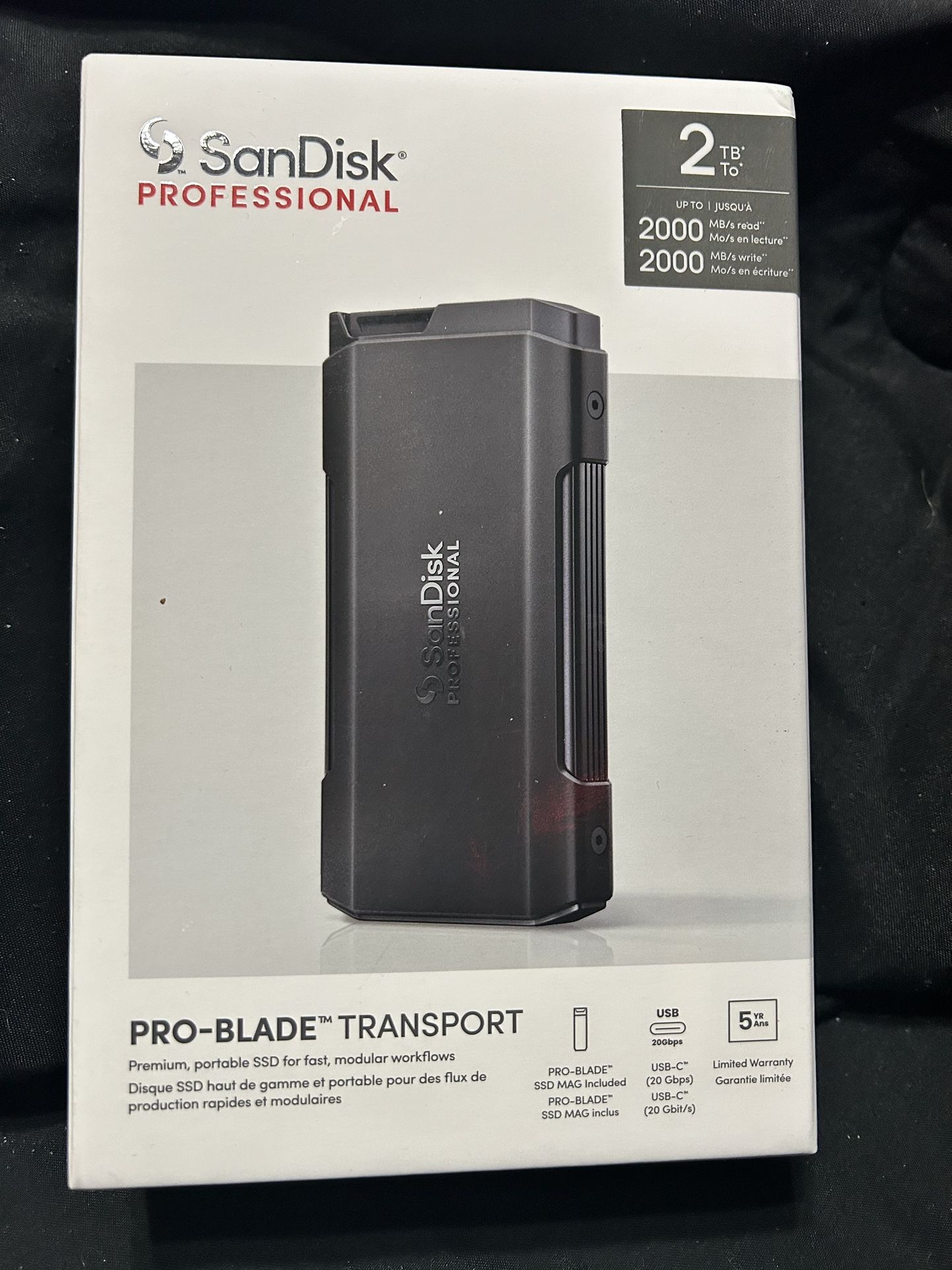 SanDisk Professional 2TB PRO-BLADE TRANSPORT Portable SSD Drive