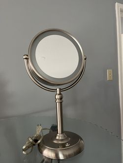 LED MIRROR