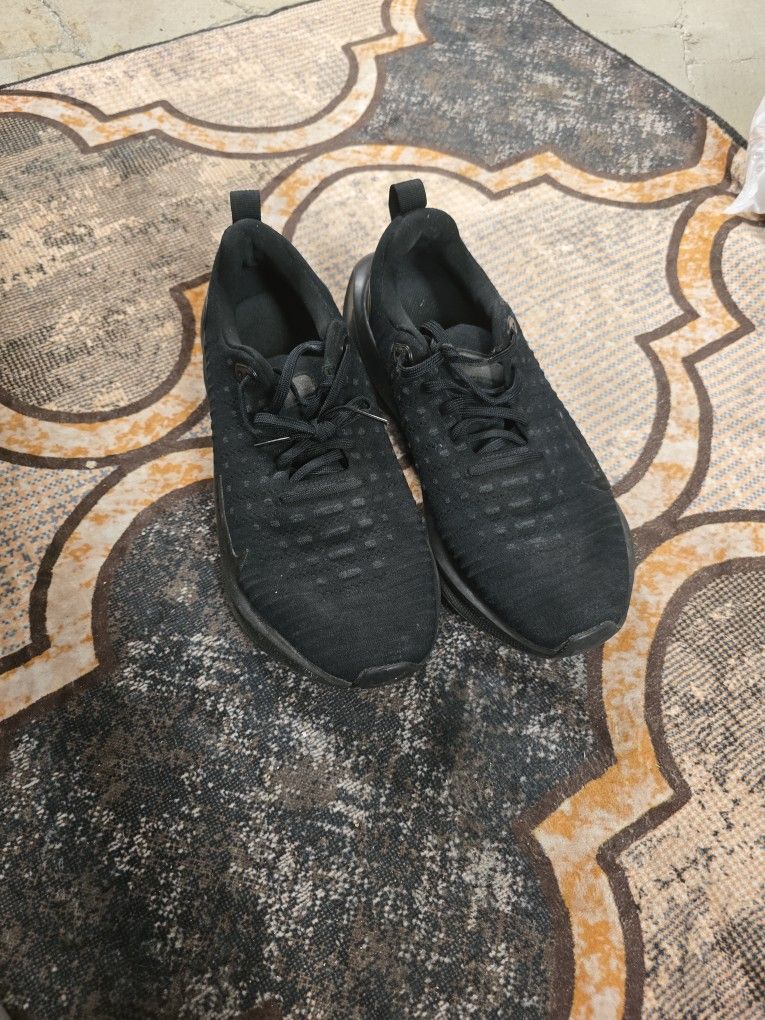 Nike Shoes Size 12