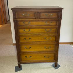 Heritage Henredon 7-Drawer Tallboy Dresser | Solid Wood Vintage Chest