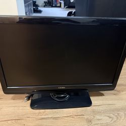 24” Viore Tv In Good Condition - Pick Up Only