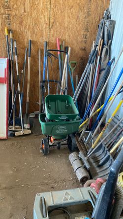 Scott’s Seed Spreaders
