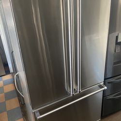 Viking French Doors Stainless Steel Refrigerator 