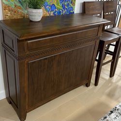 Bar With Two Stools