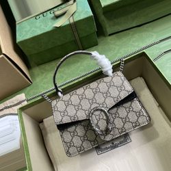 Small Leather brand Bags for Sale in Miami, FL - OfferUp