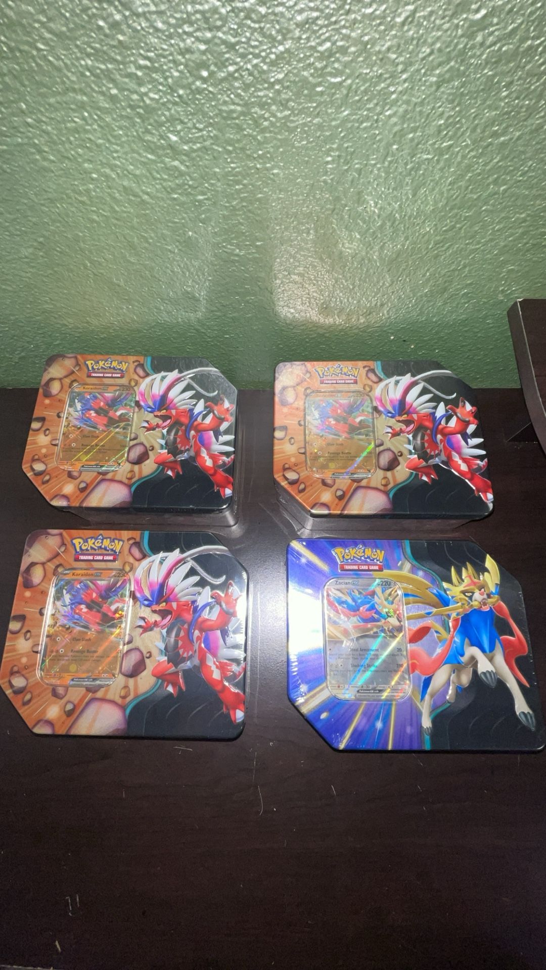 Slashing Legends Pokemon Tins