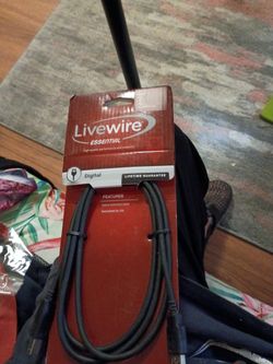 Livewire/ESSENTIAL