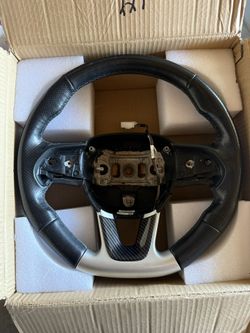 SRT/Trackhawk steering wheel OEM