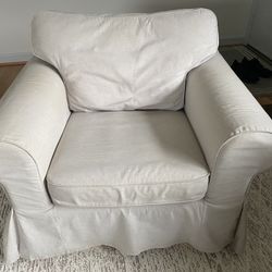 IKEA EKTORP Beige Chair and Slipcover Condition: Excellent 10/10 