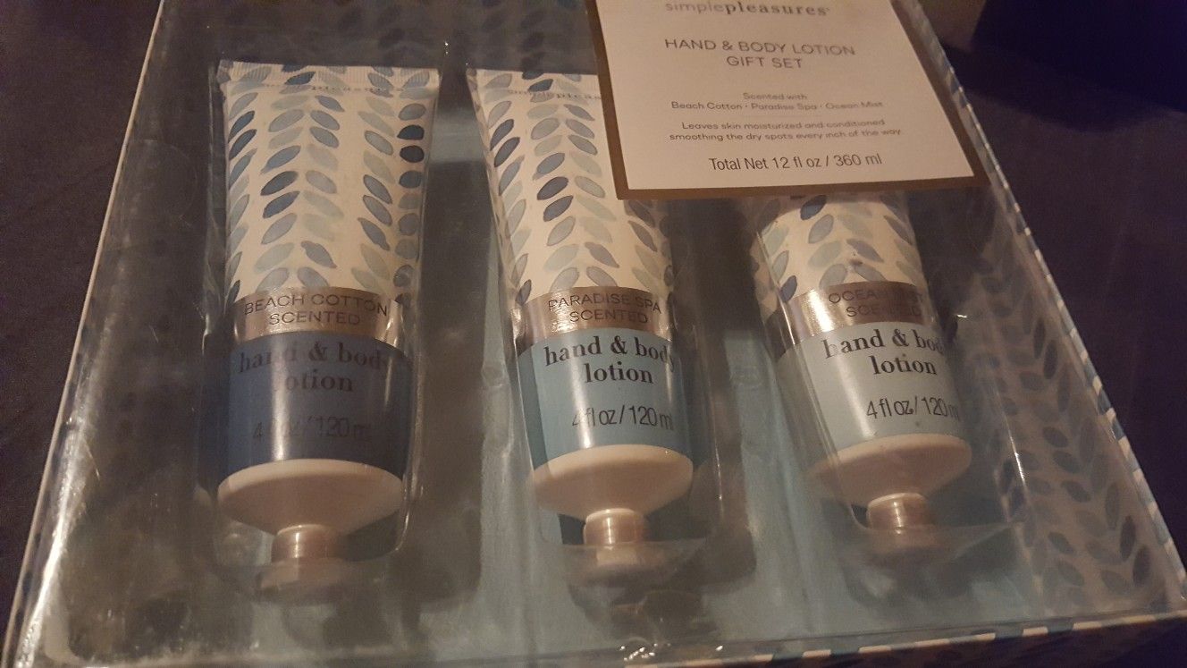 Never been opened body lotion set