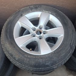 2010 Dodge Charger stock rims and tires