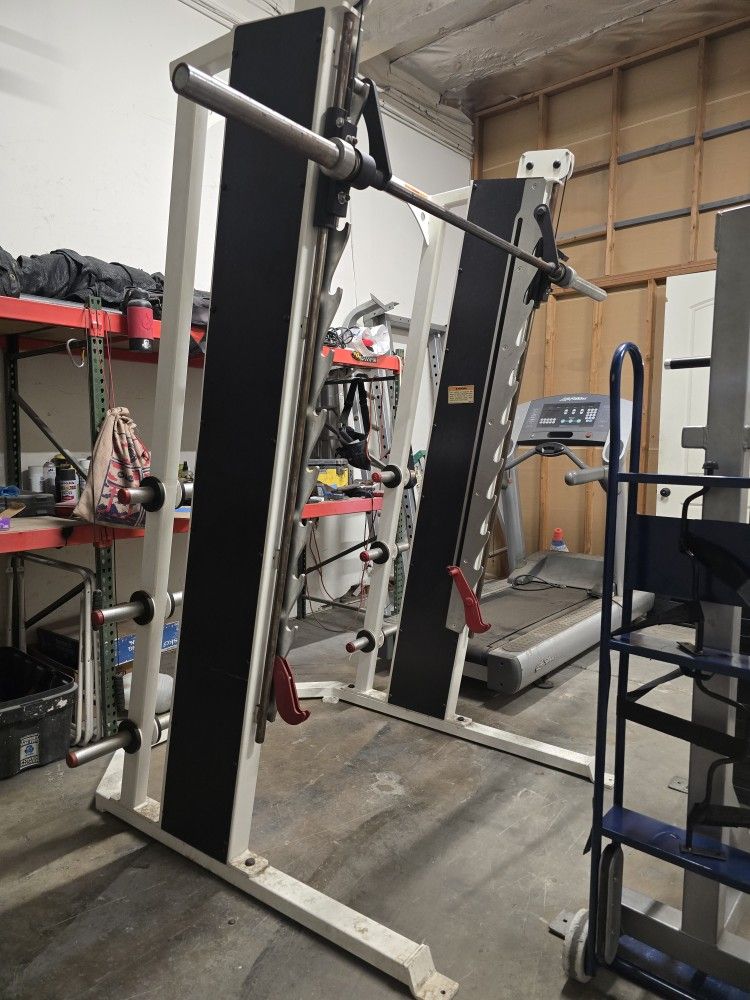 Star Trac Smith Machine Commercial Grade Gym Equipment Exercise Fitness Weight