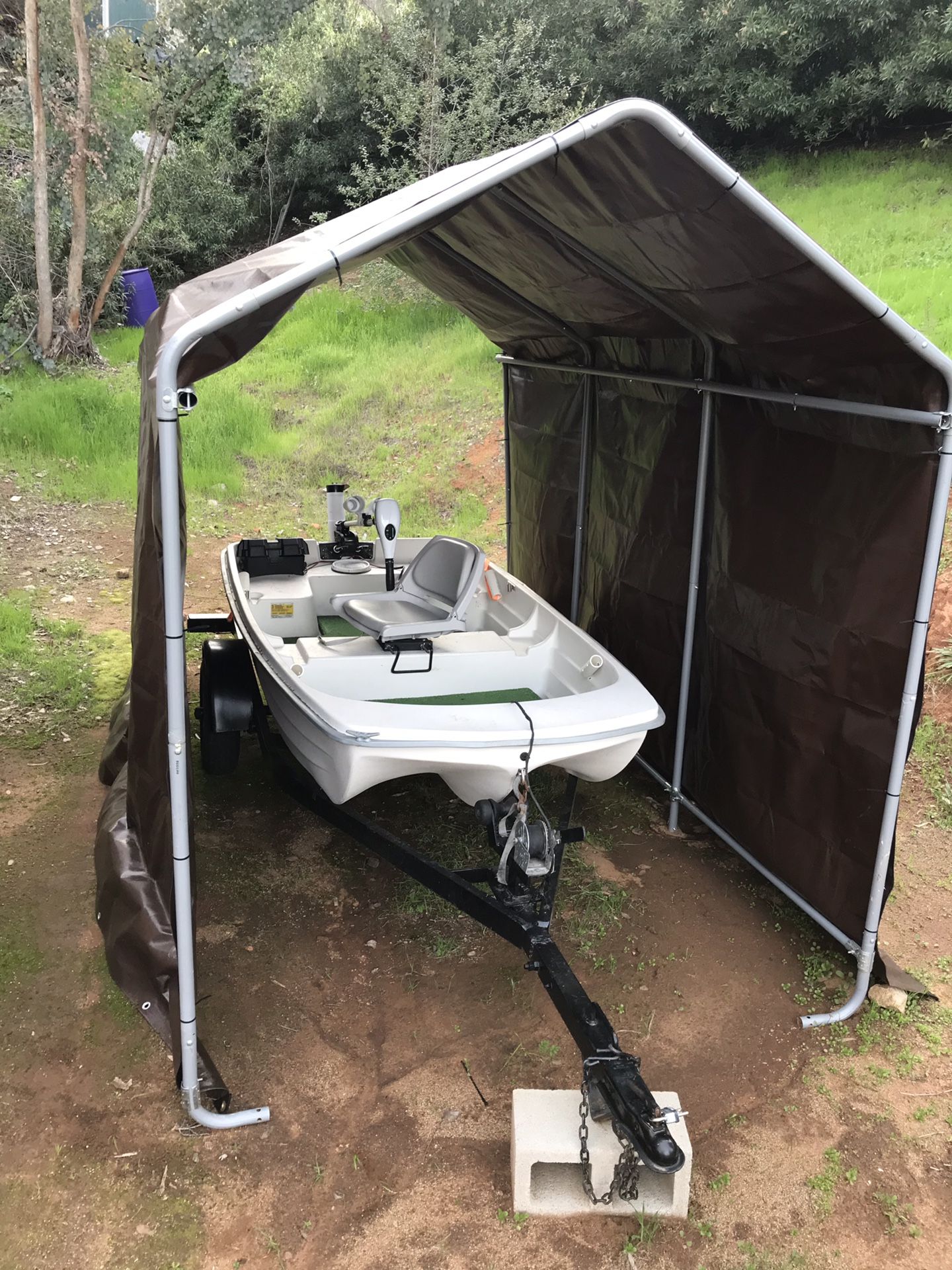 West Marine water tender plus fishing gear. 1000$ OBO