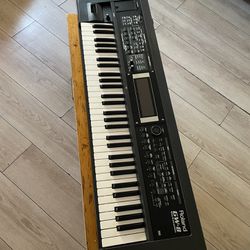 Roland GW-8 61-Key Workstation Keyboard
