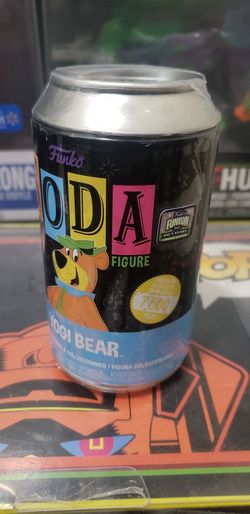 Funkon 2022 Yogi Bear Blacklight Soda HQ 5 Year