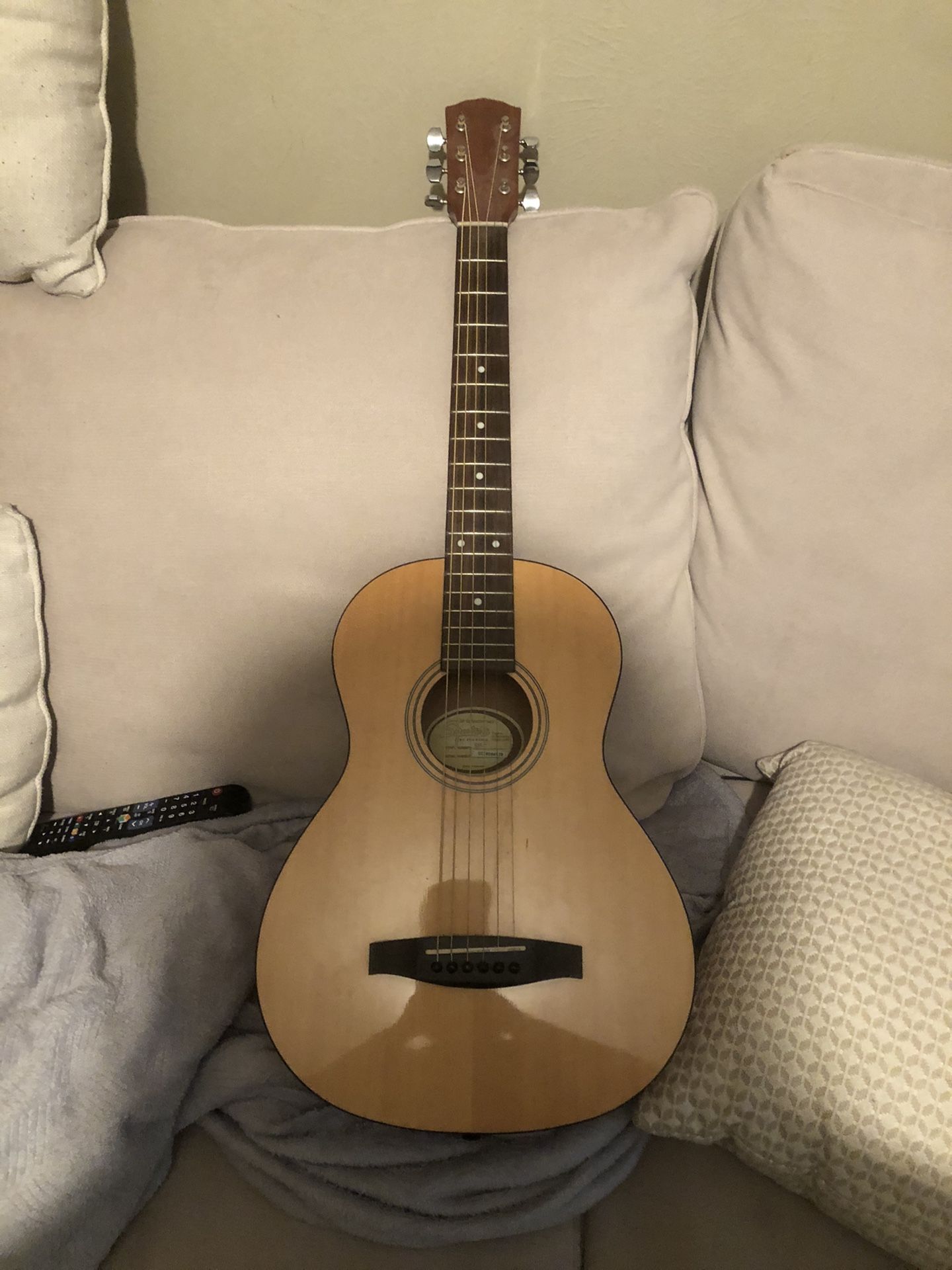 Fender squier 20th discount anniversary acoustic guitar
