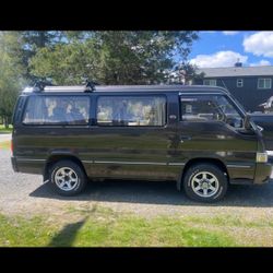 1994 Nissan Homy 
