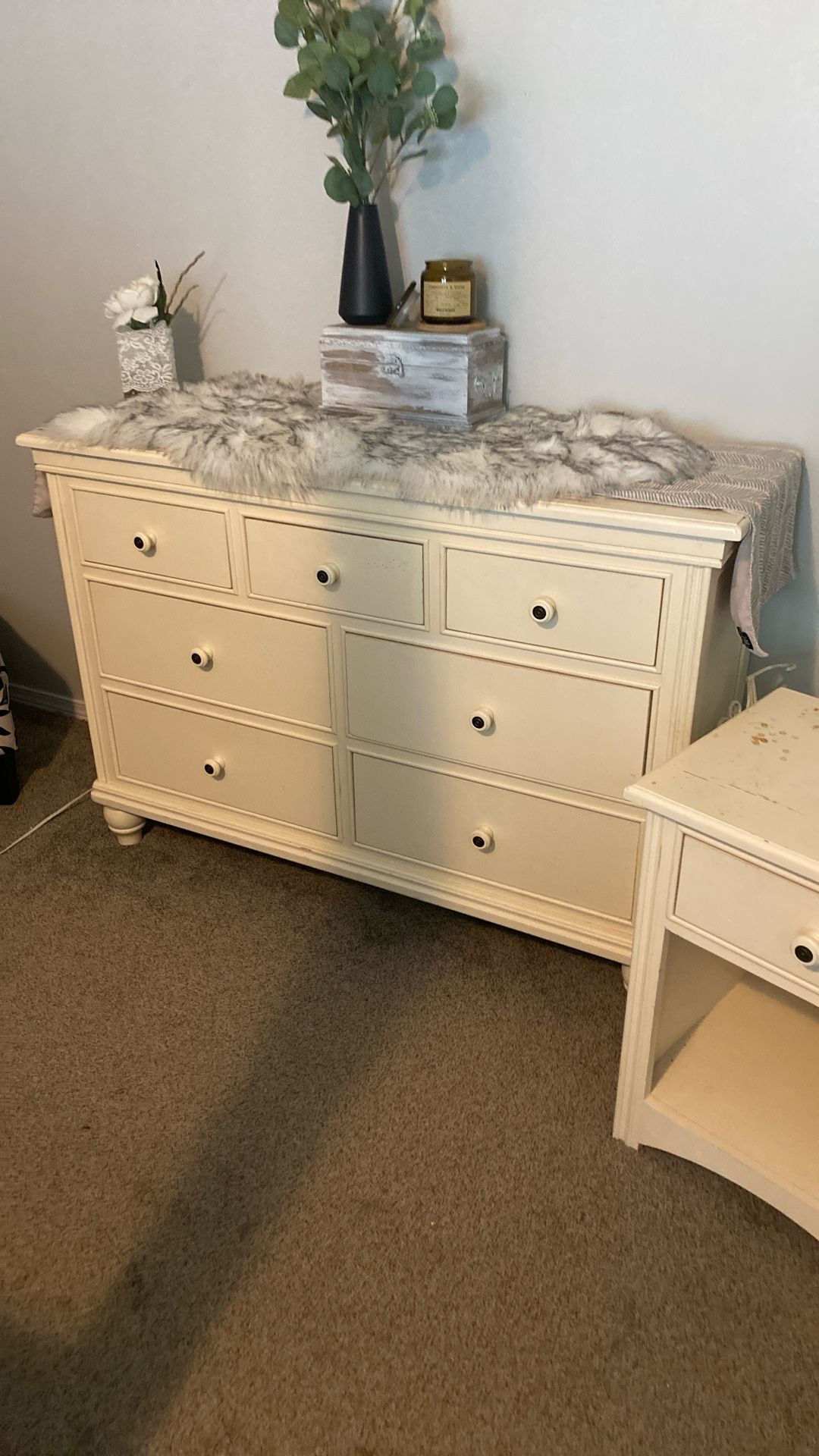 Dresser And End Table