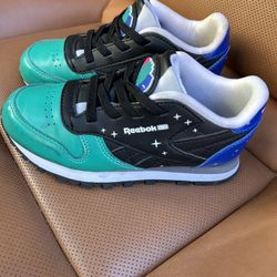 Reebok Classic PJ Masks Villians Toddler Girls Size 10 Leather Sneaker Shoes