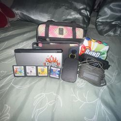 Nintendo DS Lite - Bundle w/ Games and Accessories 