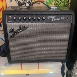 Fender Vibro Champ XD