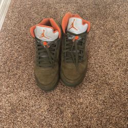 Jordan Olive 5s