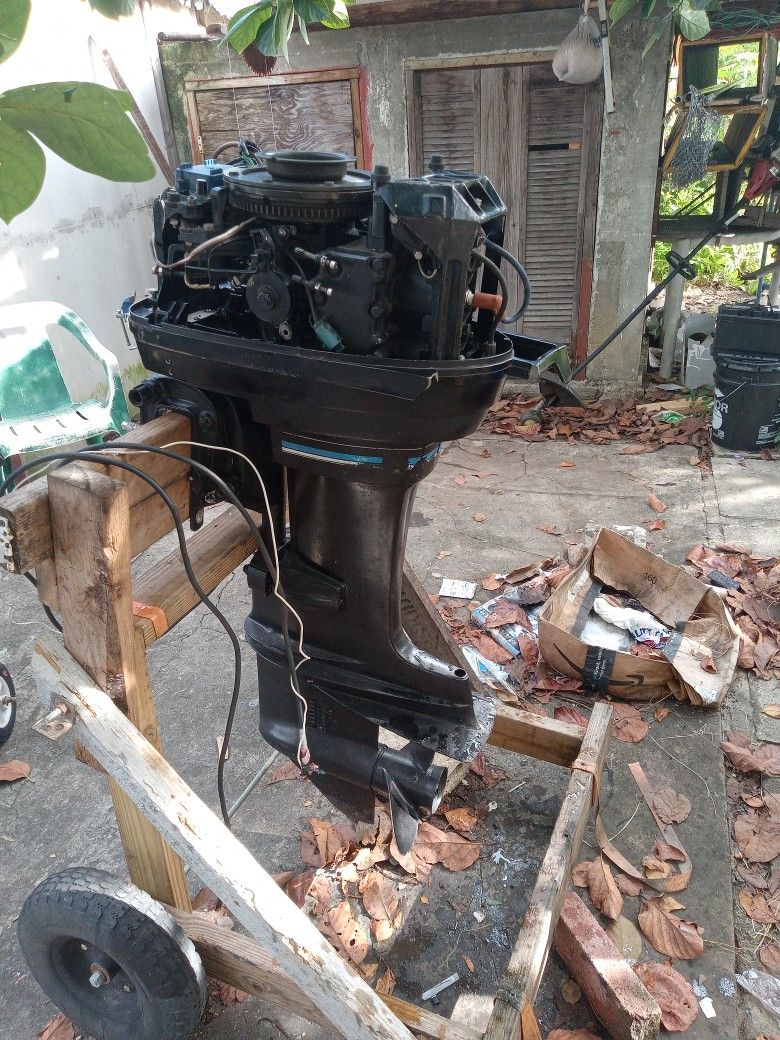 Mercury 40 Hp 2 Stroke for Sale in Miami, FL OfferUp