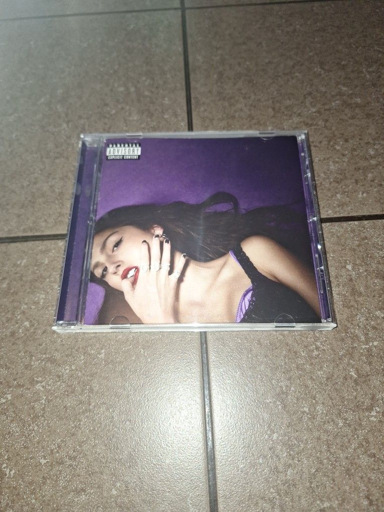 Olivia Rodrigo Guts CD