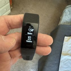 FIT BITS  FITNESS TRACKERS 