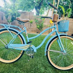 26” Womens Beach. Cruiser Bike