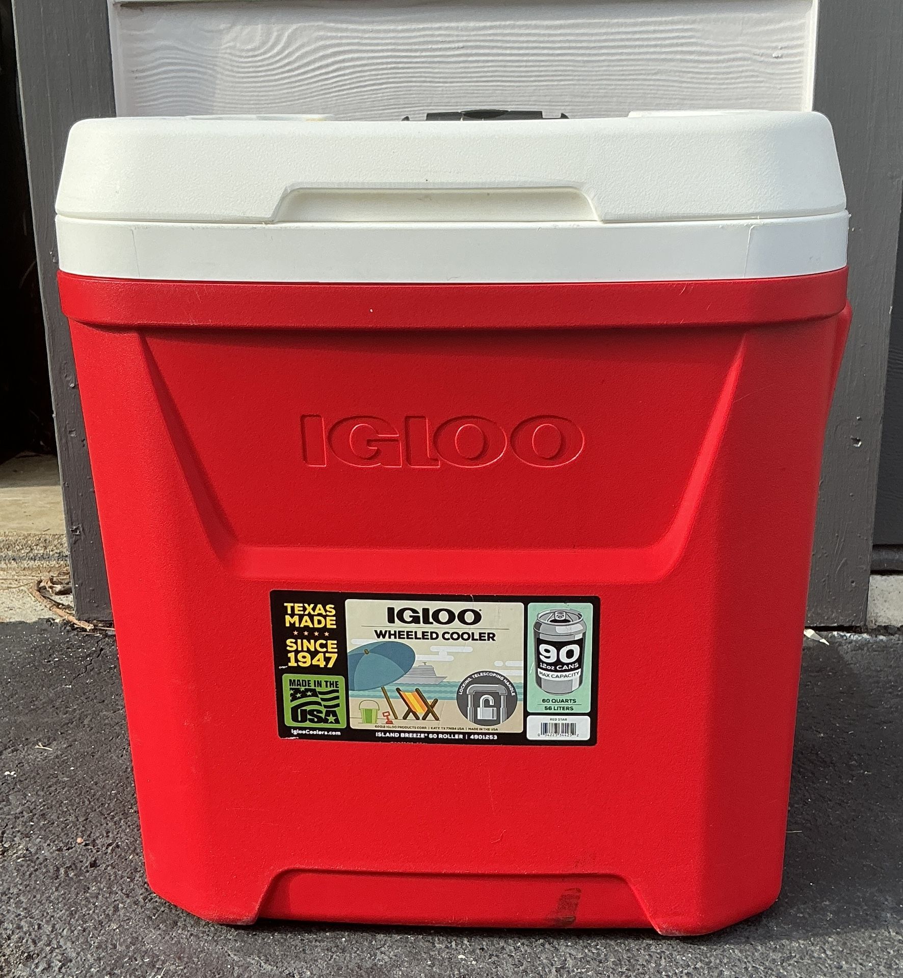Igloo 60 qt roller