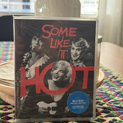 Some Like It Hot (The Criterion Collection) [Blu-ray]