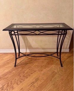 Entryway /Sofa - Console Table (40” x 16”)