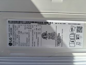 Window unit air conditioner