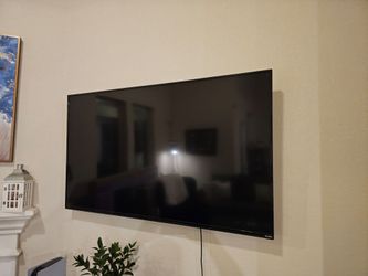 70" Vizio TV WITH wall mount