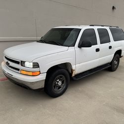 2006 Chevy Suburban LS – 5.3 V8 – Runs & Drives – 3rd Row (Seating for 9)