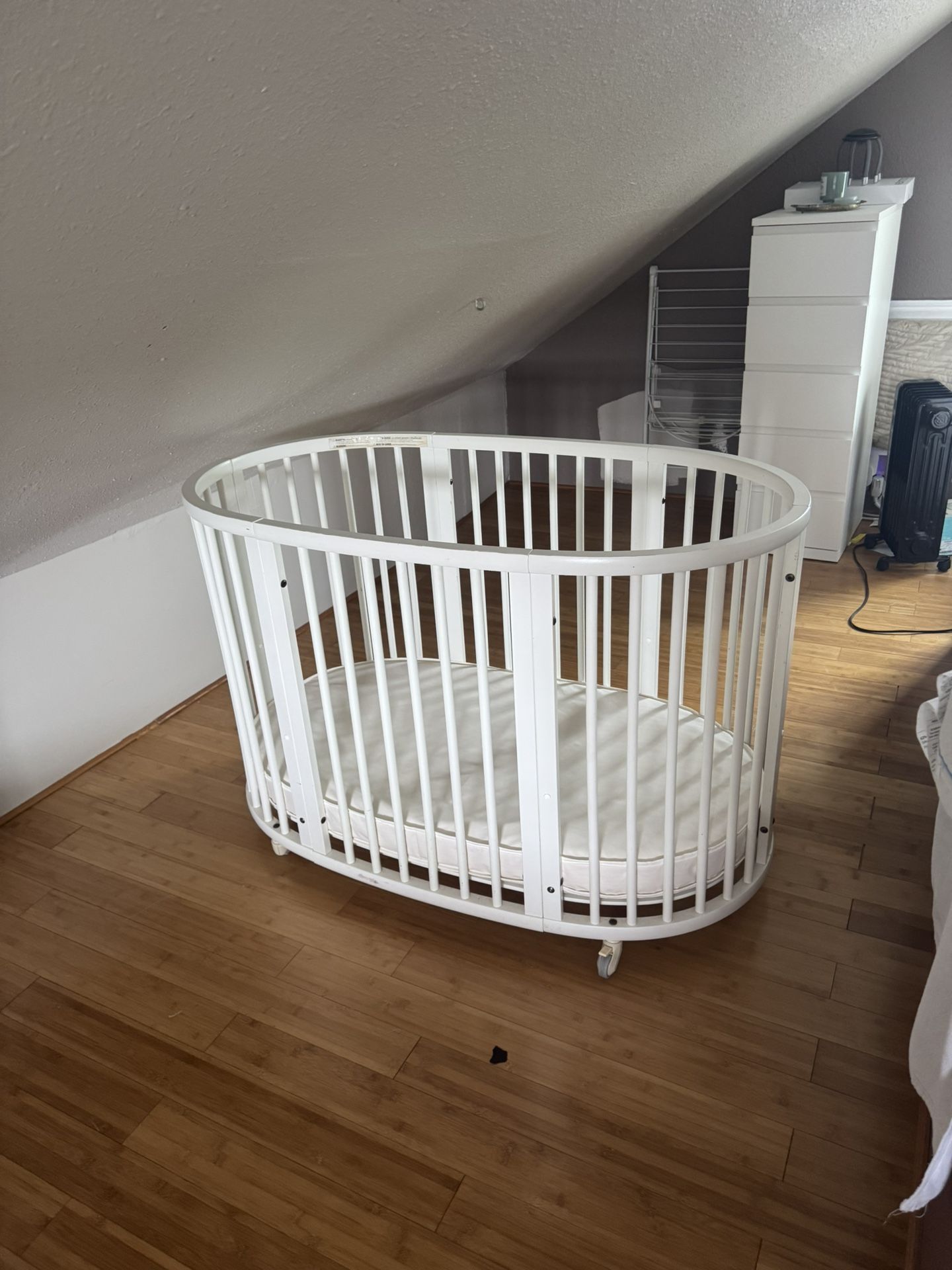 Stokke Sleepi Bed