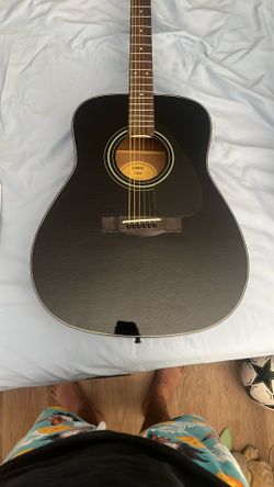 Yamaha F335 Black