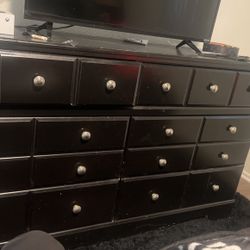 Dresser And Matching Nightstand
