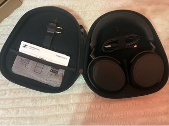 Sennheiser momentum 4