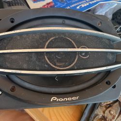 Bocina Pioneer 
