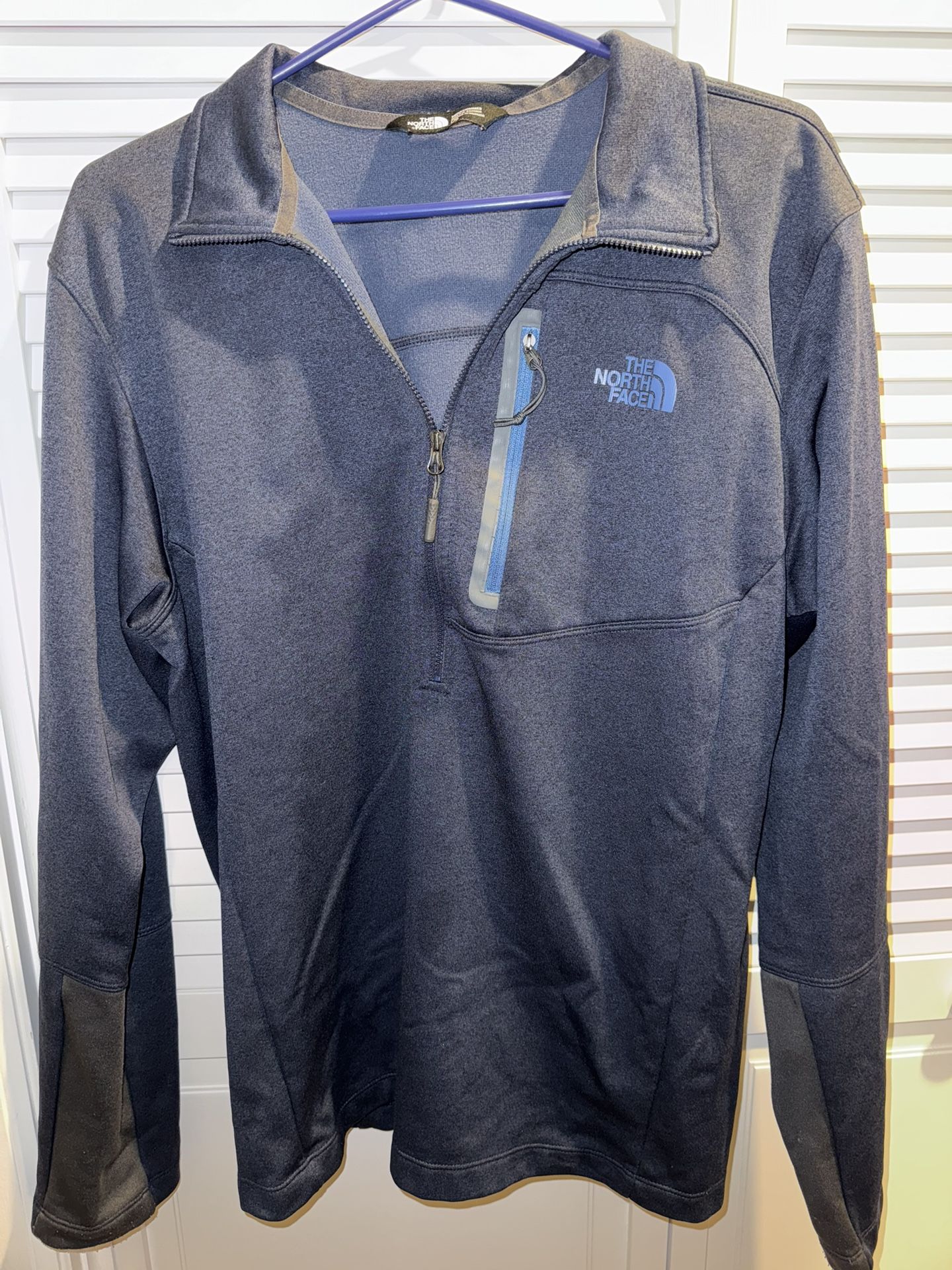 North Face Sweatshirt Size Large