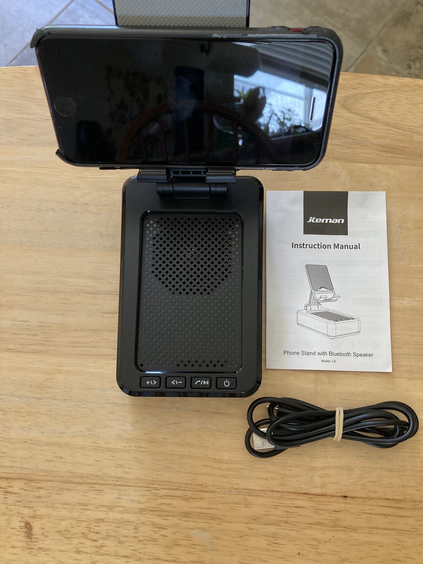 Jterman Cell Phone Stand with Wireless Bluetooth Speaker/HD Surround Sound **Brand New**
