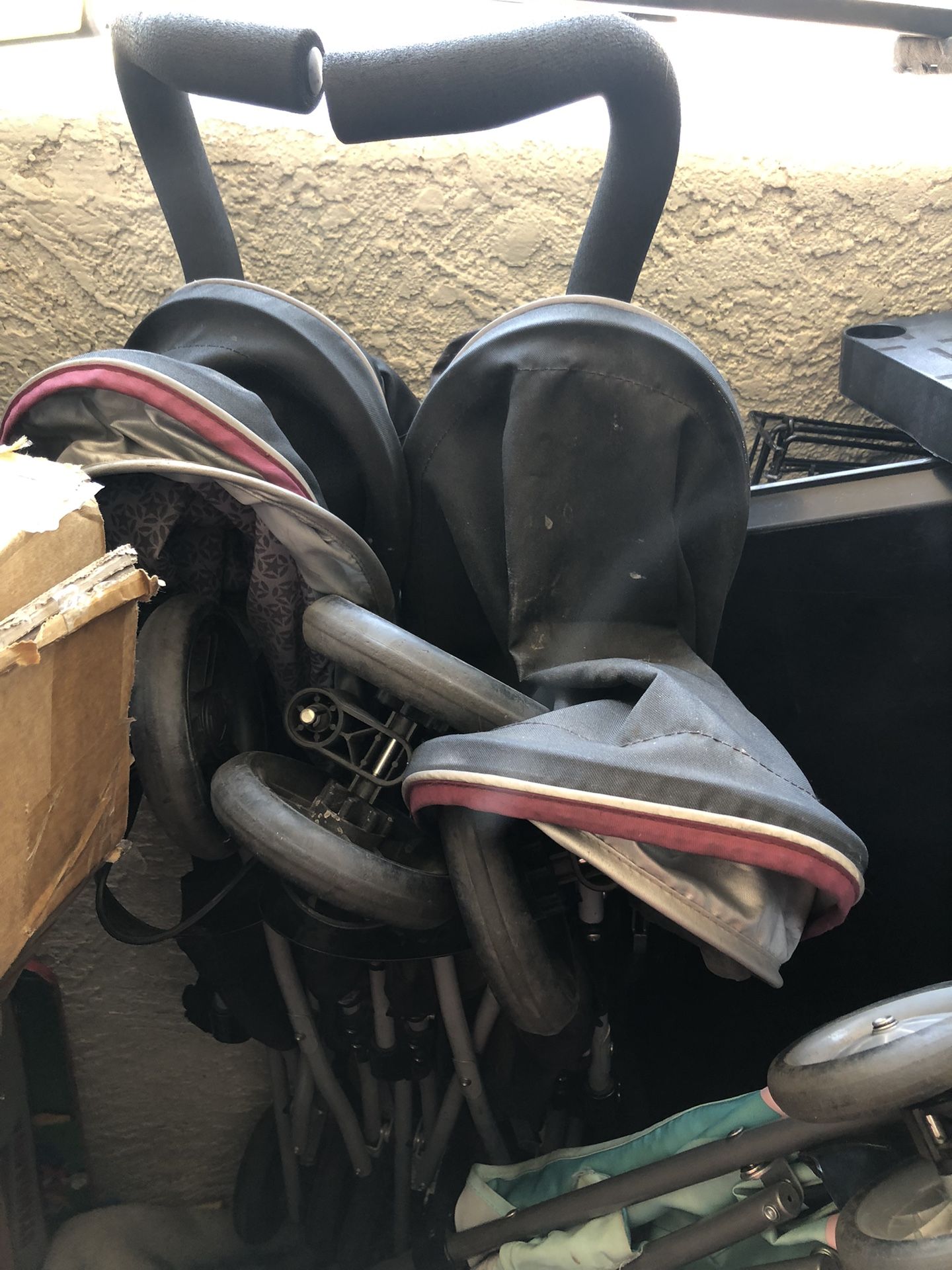 Double stroller $35