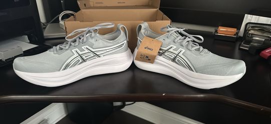ASICS Men's Gel-Nimbus 28