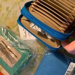 Buxton Accordian Wallet ( Have 2 Colors To Choose From) 